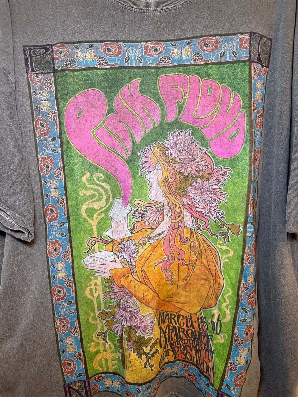 Pink Floyd 1966 Marquee London Art Nouveau Poster Graphic T-Shirt Gray